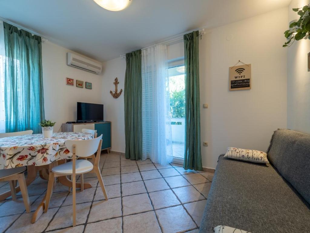 באסקה Apartment Dana מראה חיצוני תמונה