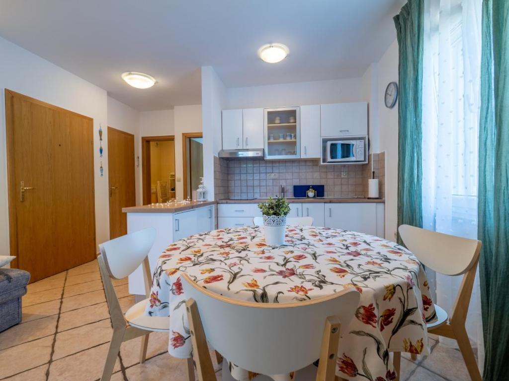 באסקה Apartment Dana מראה חיצוני תמונה